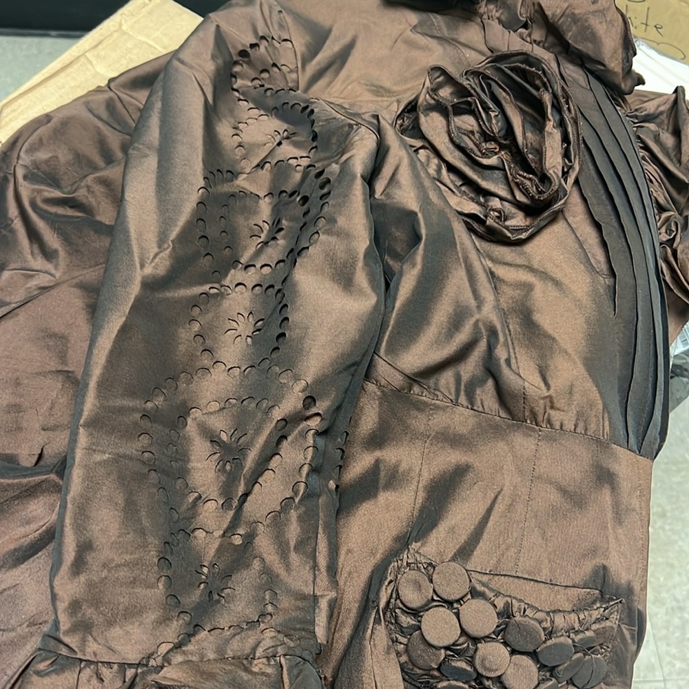 Chez Vouzde France long sleeves Ruffle jacket - Picture 14 of 15